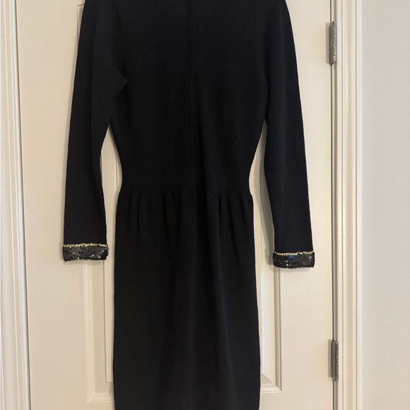 Don Sayres vintage Black and Gold Sequin dress long sleeves v-neck - Picture 3 of 5